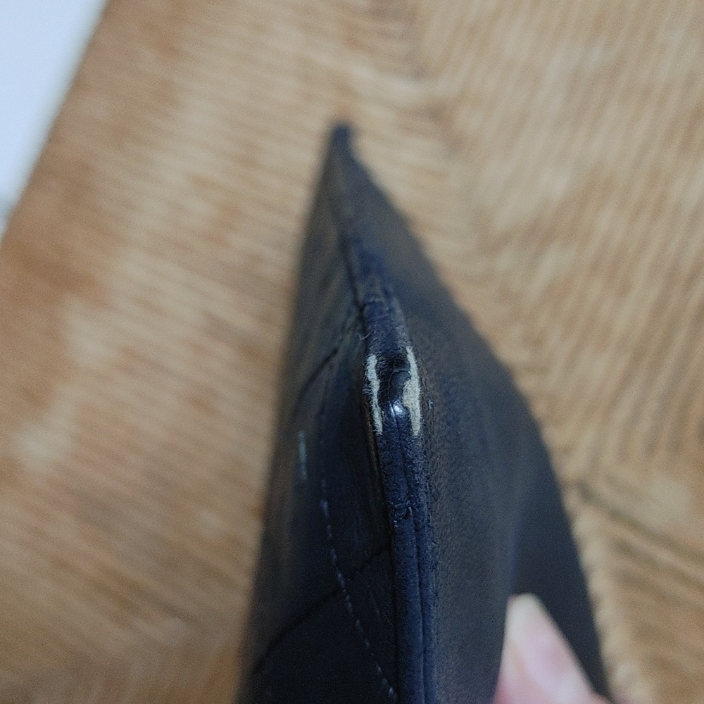 Vintage CHANEL Navy Quilted Leather Wallet - Picture 15 of 17